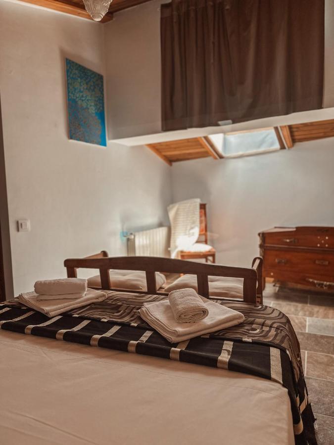 Ferienwohnung La Casa De La Acacia Olba Exterior foto