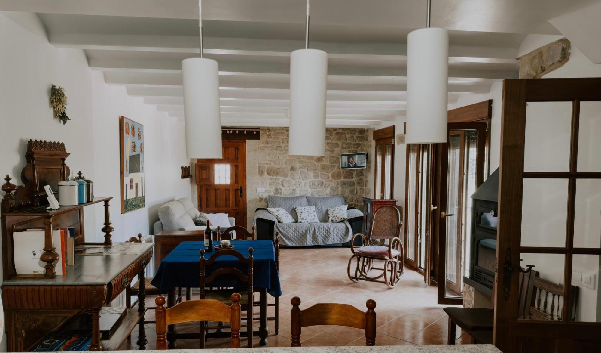 Ferienwohnung La Casa De La Acacia Olba Exterior foto